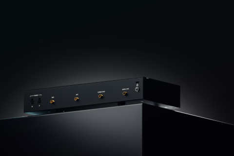 SFP/LTE-ROUTER FÜR UNTERNEHMEN (RACKMONTIERBAR) RUTXR1